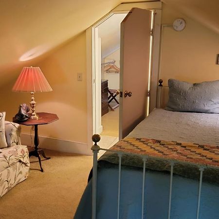 Strong House Inn Vergennes Extérieur photo