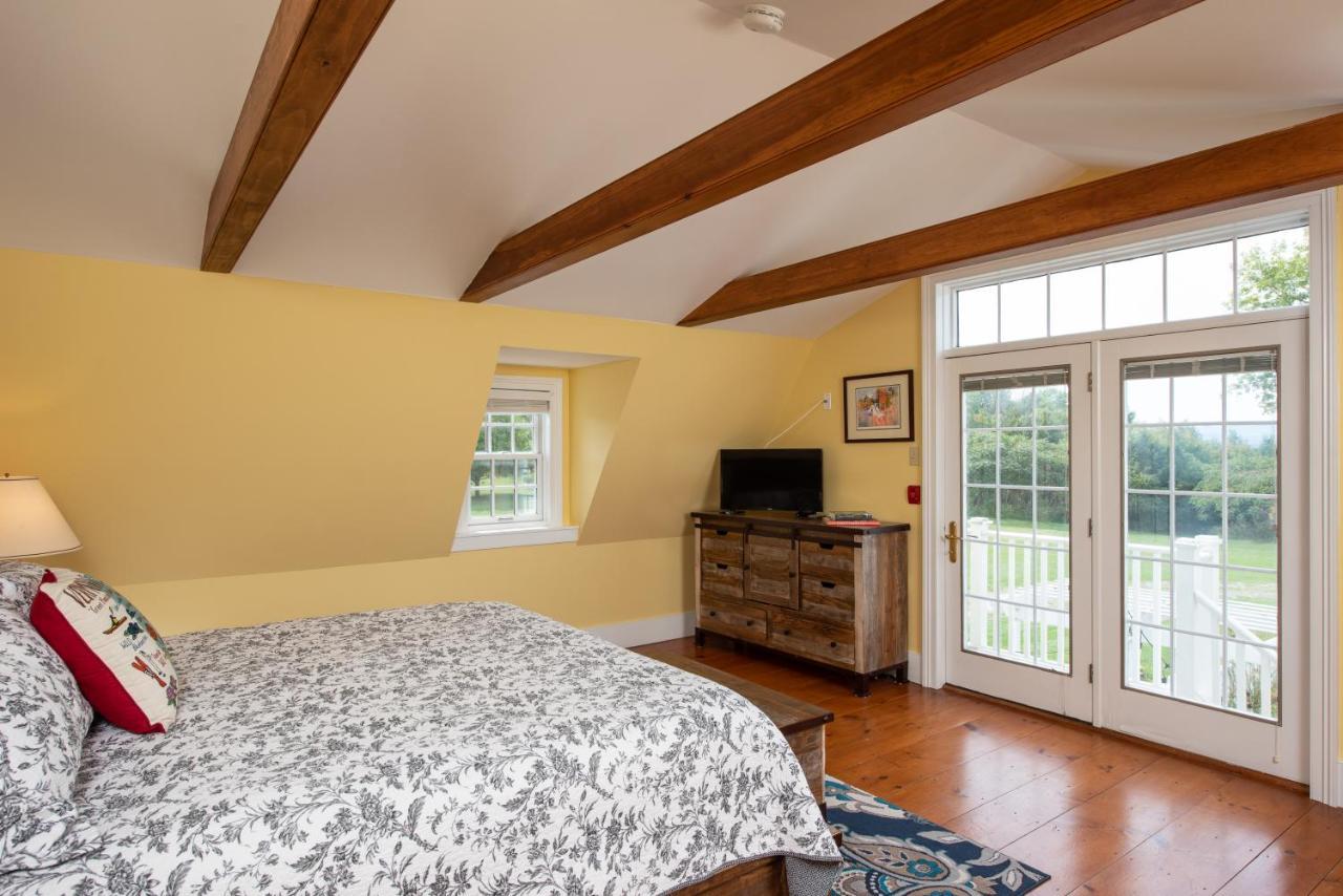 Strong House Inn Vergennes Extérieur photo