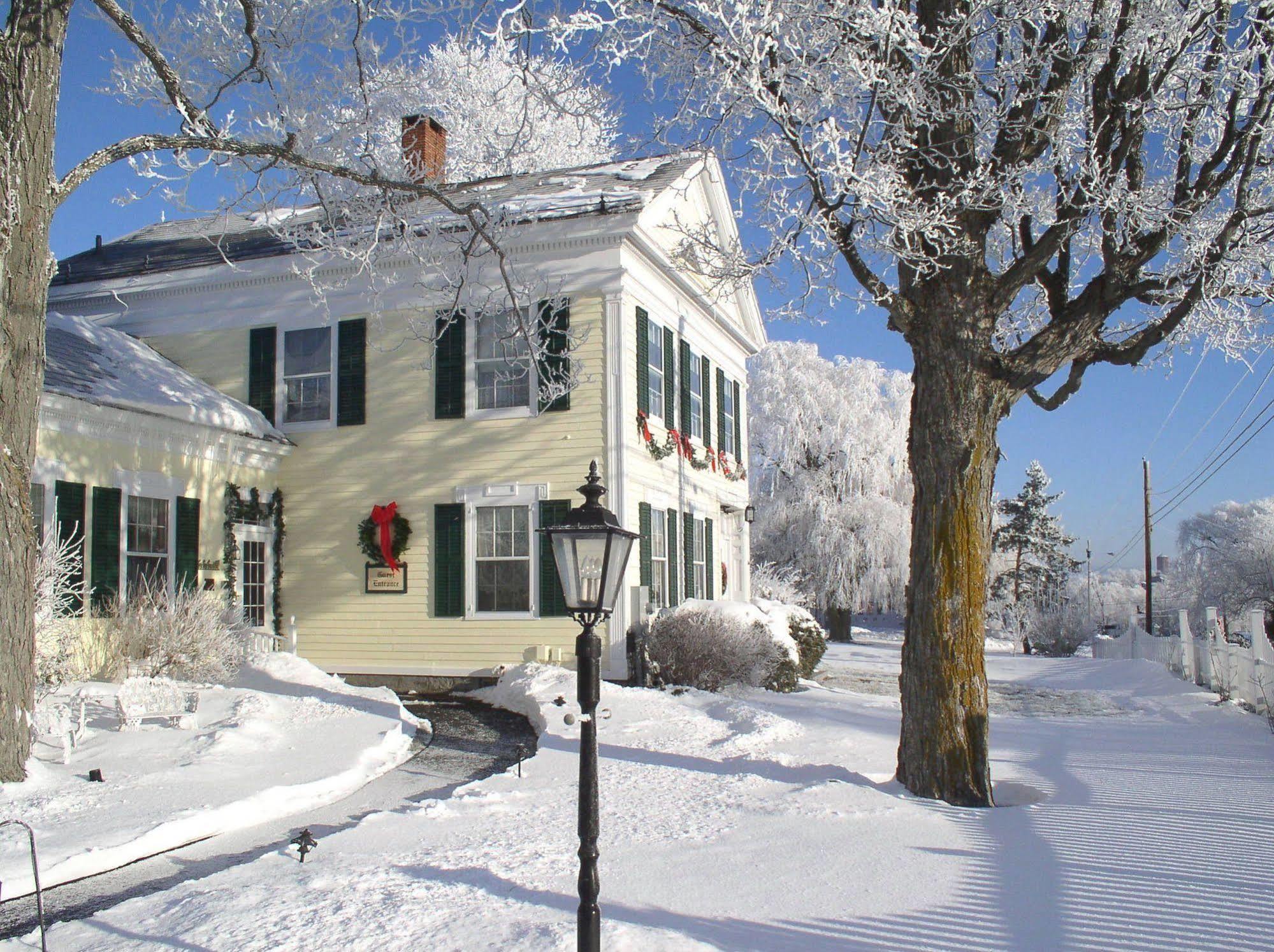 Strong House Inn Vergennes Extérieur photo