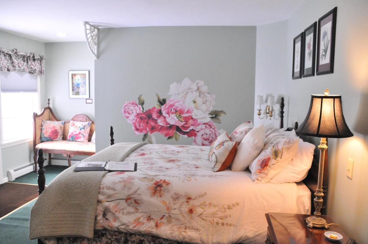 Strong House Inn Vergennes Extérieur photo