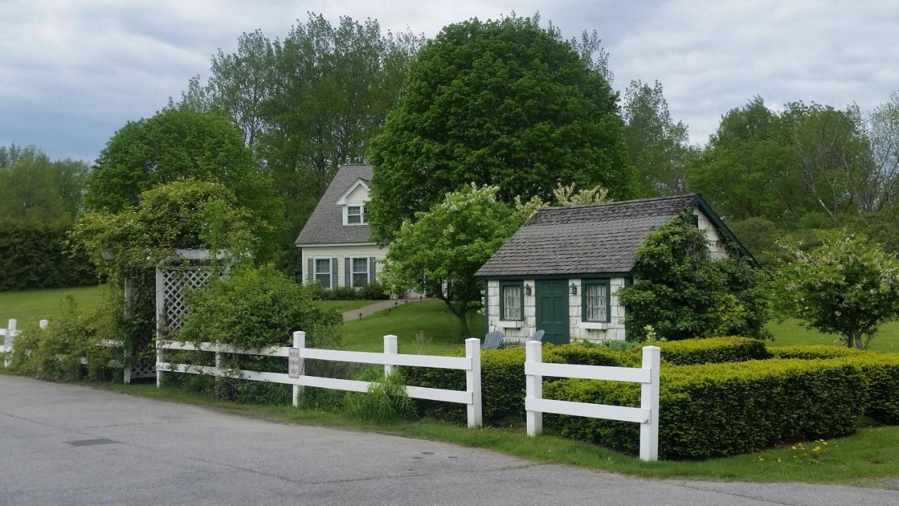 Strong House Inn Vergennes Extérieur photo
